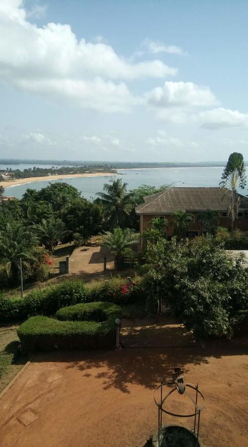 Hotel Le Pollet Sassandra 外观 照片